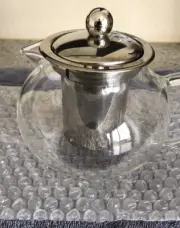 Brand New/Free shipping : Safe Glass Teapot with Removable Infuser