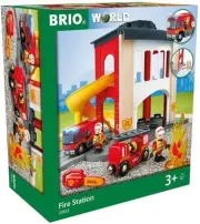 BRIO - Fire Station 12 Pieces with Firefighters and Fire Engine