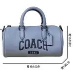 【COACH】COACH 新款VARSITY字母LOGO圓筆筒斜背手提兩用包 寶寶藍(贈原廠防塵袋紙袋父親節七夕情人節)