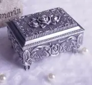 VINTAGE TIN ALLOY RECTANGLE FLOWER MUSIC BOX : WHITE CHRISTMAS