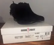 Minnetonka Black Side Fringe Ankle Boot Size 6