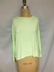Betsey Johnson Performance Women's Racerback Heart LS Top Lemon EHX1T13 NWT