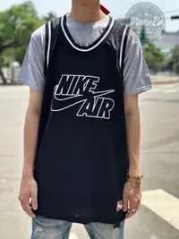 在飛比找Yahoo!奇摩拍賣優惠-柚子的拍賣 NIKE AIR LOGO Dri-FI 背心 