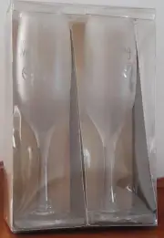 GROOVY GLASS BY GIBSON Set Of 2 Etched Engagement Champagne Flutes/Wine Glasses
