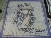 在飛比找Yahoo!奇摩拍賣優惠-百貨專櫃奧黛莉內衣芭芭拉品牌手帕 小領巾 壁飾 純棉 麻紗 