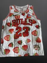 MICHAEL JORDAN Strawberry Print CHICAGO BULLS NBA Jersey Mens #23 NBA SIZE 2XL