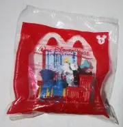 2020 McDonald's Walt Disney World Mickey & Minnie's Runaway Railway Goofy Toy
