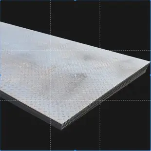 花紋鋼板防滑板熱軋鋼板2-10mm花紋板鐵板樓梯踏板定做鍍鋅板加工