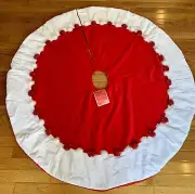 NWT Red & White Velvet Christmas Tree Skirt Sparkly Pompoms Hook & Loop 47" D