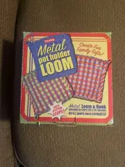 schylling metal potholder loom vintage