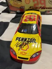 2007 Kevin Harvick & Richard Childress Dual Autographed Shell Action 1/24