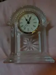 Vintage Sterling & Noble Crystal Mantle Shelf Quartz Clock USA!!