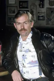 John Ratzenberger as Cliff Clavin Historic Television Old Photo 11