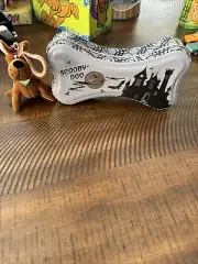 Scooby Doo Plush With Carabiner In Tin