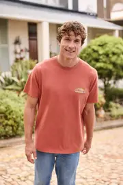 Chase Mens Relaxed T-Shirt