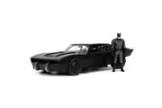 The Batman Batmobile with Batman 1:24 Scale Hollywood Ride