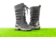 Clarks Womens Mazlyn Mill Winter Boot Black Size 6/6.5 Women's US Winter Boot