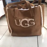 在飛比找蝦皮購物優惠-UGG 麂皮 手提包 托特包 羊毛 美國品牌