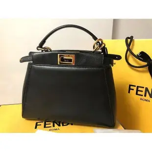 Fendi MINI PEEKABOO 黑色 附原本的細背帶喔 23CM 有現貨