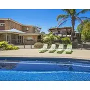 Saltwater Villa- Luxury W 12M Heated Pool, Foxtel, Wifi (Bed Linens)