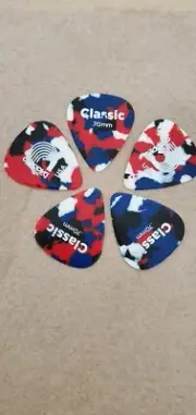 D'Addario Classic Celluloid Guitar Picks, 5 Pack .70mm Medium Gauge Multi Color