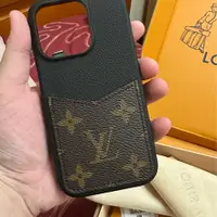 在飛比找PopChill優惠-[二手] Lv 手機殼 apple iPhone 14 Pr