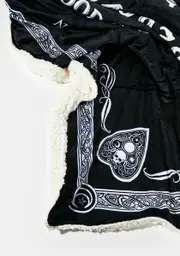 [Nemesis Now Ltd] Spirit Board Throw Blanket