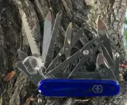 Victorinox Swiss Army Knife, Swisschamp Sapphire Victorinox 1.6795.T2 New In Box
