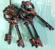 Chambers Skeleton Key Ring Antiqued Black & Orange New Cast Iron Rustic Vintage