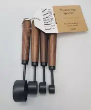 Urban Cupboard Luxury Scale Measuring Spoon Cups • Walnut Wood Handle • S/4