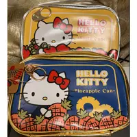 在飛比找蝦皮購物優惠-【HELLO KITTY】水果罐頭收納包2入組 凱蒂貓 收納