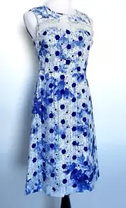 Tahari Arthur S Levine Appliqué Dress . NWT Retail $168 Price $76 Size 6