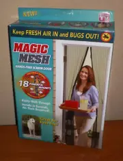 Original MAGIC MESH Magnetic Hands Free 2 Screen Door Panels 83x39 RV Pets Bugs