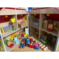 在飛比找蝦皮購物優惠-(有瑕) 可愛巧虎島 木頭 玩具屋 娃娃屋 家家酒 巧虎