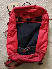 BWNT Burton Day Hiker 28L Snowboard Technical Backpack Daypack Bag Pack Red