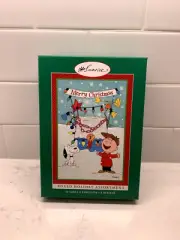 PEANUTS 18 Holiday Cards SNOOPY CHARLIE BROWN LINUS Boxed Set 3 Designs