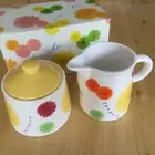 GERBERA CREAM JUG AND SUGAR BOWL WITH LID LIDDY HOMEWARES GIFT BOXED