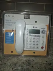 AT&T 1856 Speakerphone with Caller ID and Call Waiting
