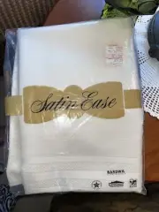 Vintage Bardwil Satin Ease Oval Tablecloth By DuPont