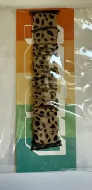NEW! Andi Apple Watch Scrunchie Band 38/40 mm - M Fabric Leopard shopandi.com