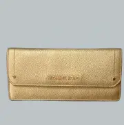 NWT MICHAEL KORS METALLIC GOLD PEBBLED LEATHER HAYES FLAT WALLET
