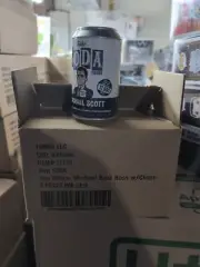 Funko Vinyl SODA: The Office - Michael Scott Shot At Chase