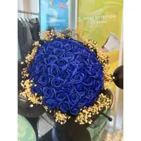 在飛比找蝦皮購物優惠-台南現貨 藍色妖姬玫瑰花束藍玫瑰花束生日禮物 仿真香皂花創意