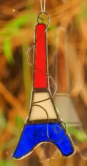 EIFFEL TOWER Cute Little Stained Glass SUNCATCHER Garden Art & Window Decoration