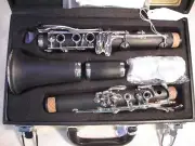 Deluxe Musikwerks Student Bb Clarinet-Ebonite w/Post Locking Screws-Rich Tone!
