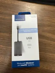 Insignia USB 3.0 to VGA Adapter