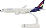 Pre-Built Model Aircraft 20CM Scale 1:200 Airplane Replica for Hungarian Airlines B737-800 Die-Cast Model Aircraft Miniature Airplane Model