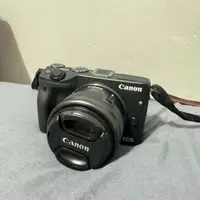 在飛比找蝦皮購物優惠-二手 Canon EOS M3 類單眼 無盒裝含鏡頭含兩顆原