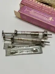 Syringe 2 ml Injection Multiple Use 2 pcs Old Medical Instrument USSR