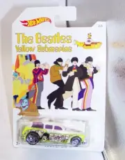 1:64 HOT WHEELS BEATLES YELLOW SUBMARINE 2/6 COCKNEY CAB II JOHN LENNON DML70